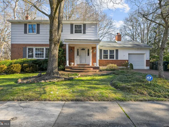 817 Rock Ln, Newark, DE 19713