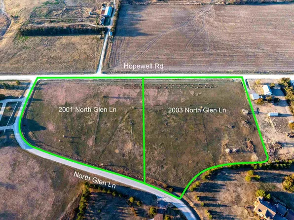 2001 N Glen Ln, Hays, KS 67601