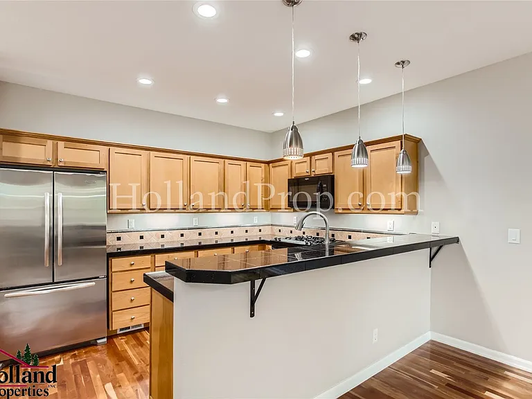 10823 SW Celeste Ln — Photo 7
