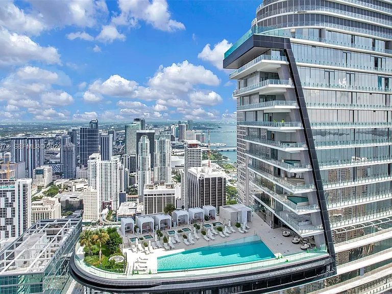 300 Biscayne Boulevard Way #503 — Photo 48