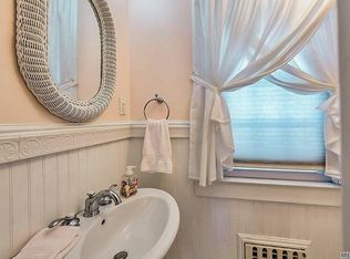 36 Lewis Pl, Hempstead, NY 11550