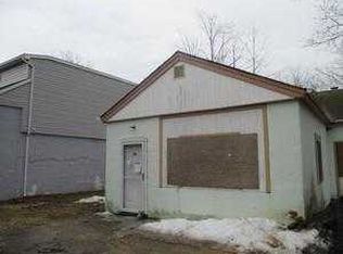 28A Commack Rd, Mastic Beach, NY 11951