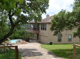 1138 Oakridge Ln, Canyon Lake, TX 78133