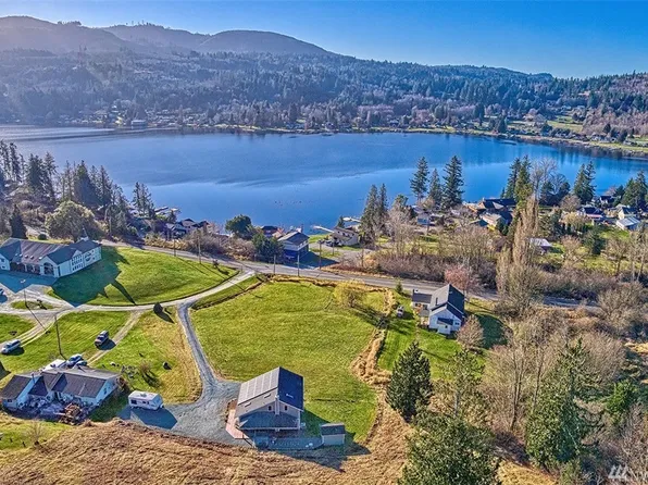 23667 Dalacy Ln, Mount Vernon, WA 98274