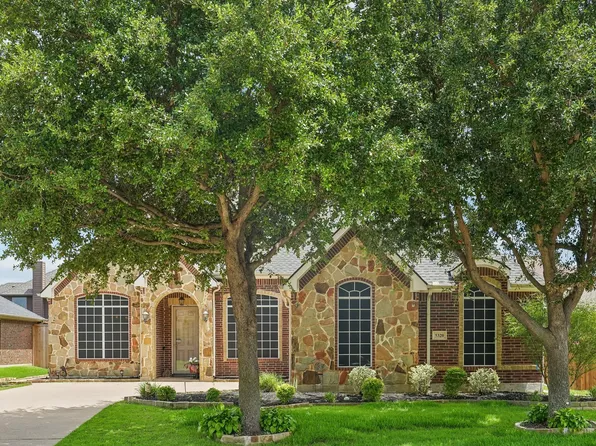 5320 Brazoria Dr, Grand Prairie, TX 75052