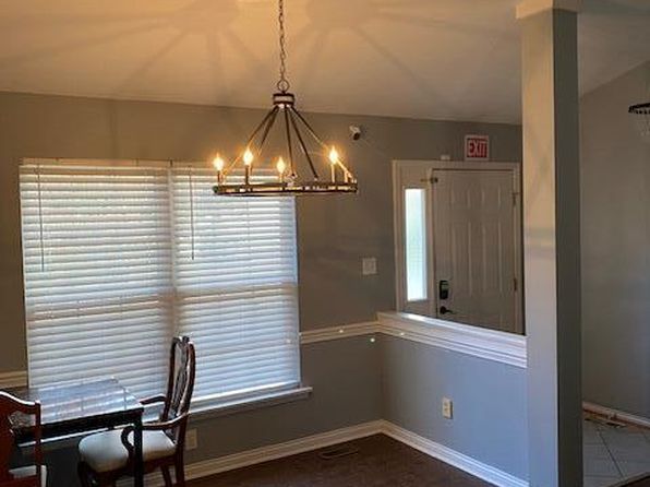 lexington-kentucky-77581044 picture