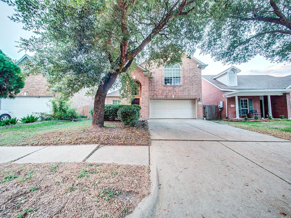 1st image of 15618 Kentwater Ct