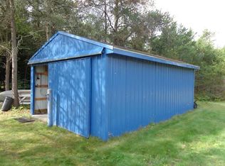 5768 S Deadstream Rd, Houghton Lake, MI 48629