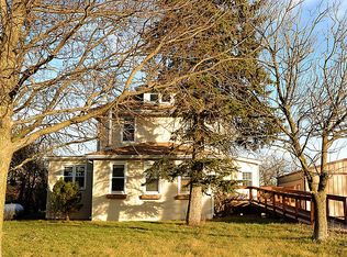 26001 S Schoolhouse Rd, Manhattan, IL 60442