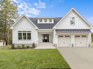 16 Briar Road, Hampton, NH 03842