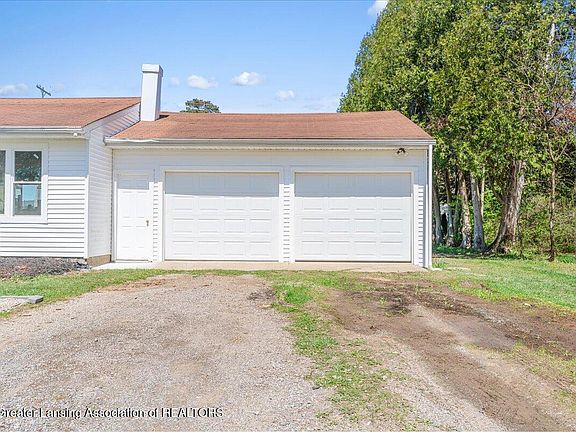 4th image of 3776 Hendee Rd