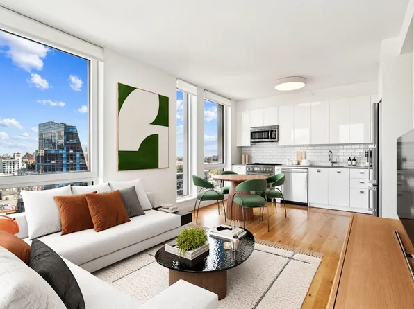 125 Delancey Street 1402 image 3 of 14