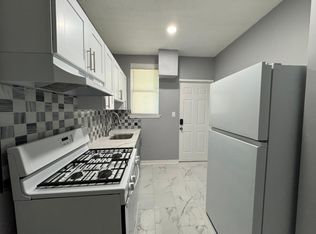 142 Rowe St APT B4, New Haven, CT 06513