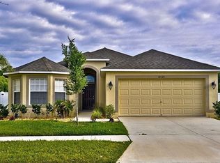 10528 Shady Preserve Dr, Riverview, FL 33579