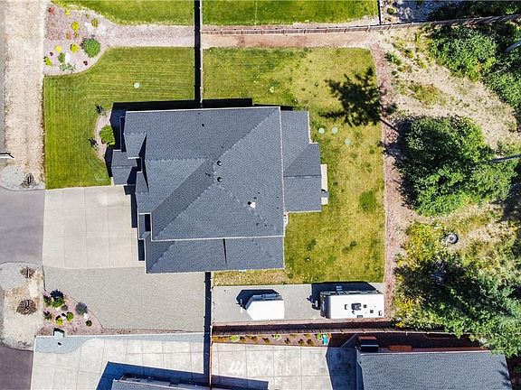 5th image of 4831 Skylark St NE