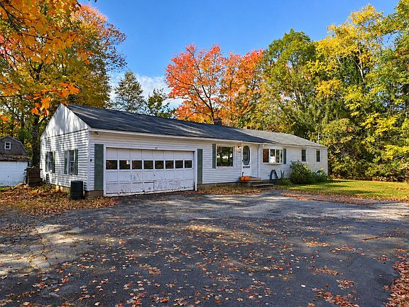 3rd image of 222 River Road