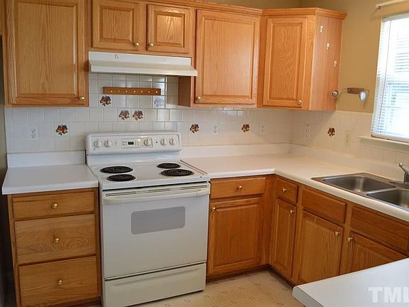 4th image of 2306 Nutting Ln