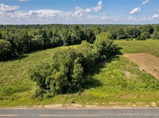 517 Hayes Rd, Spring Lake, NC 28390