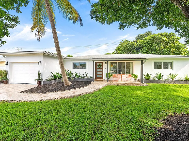 517 Gulf Rd — Photo 4