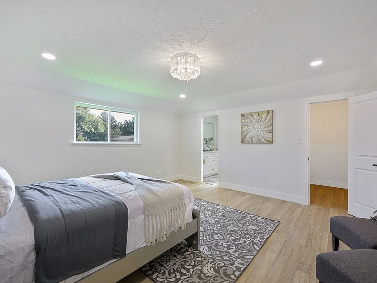 2400 Bengal Ln — Photo 20