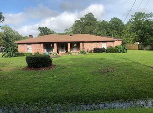 7016 Trehern St, Moss Point, MS 39563
