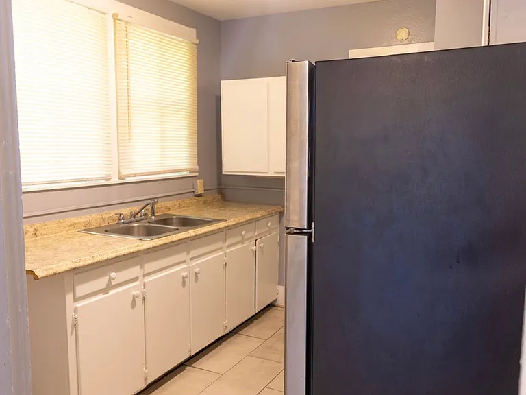 2325 Spain St #2325 — Photo 10