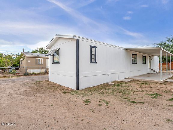 4th image of 6211 S Park Ave