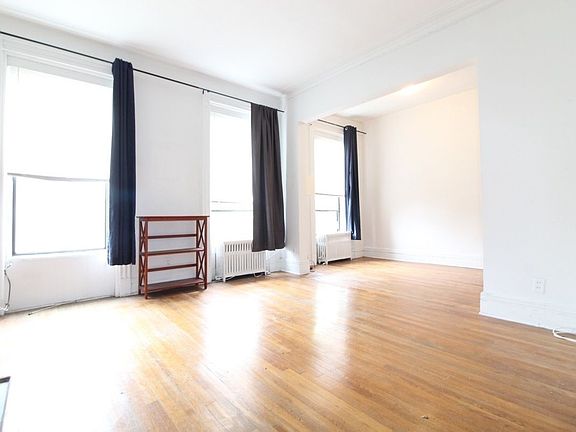 3rd image of 769 Carroll St APT 4