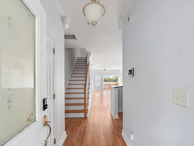 4945 Lake Palmetto Ln — Photo 3