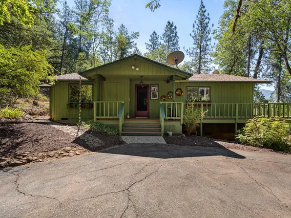 390 Troll View Rd, Grants Pass, OR 97527