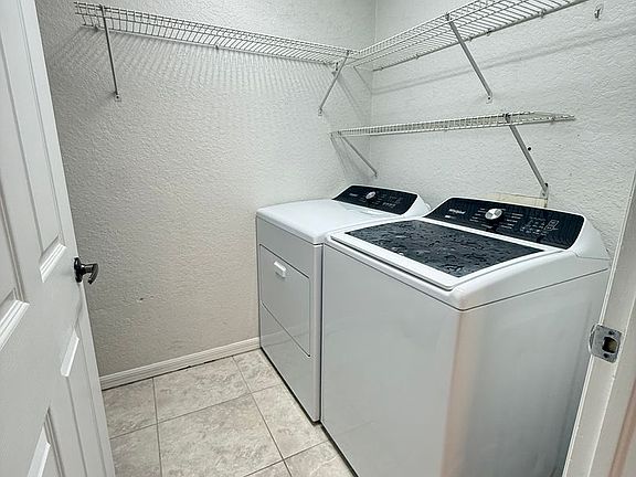 4th image of 4665 Saint Croix Ln APT 1516