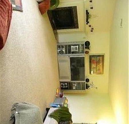 Basement lower floor not included. RENTED separately. For 675$.