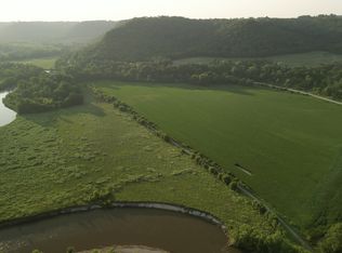 1 River Dr, Houston, MN 55943