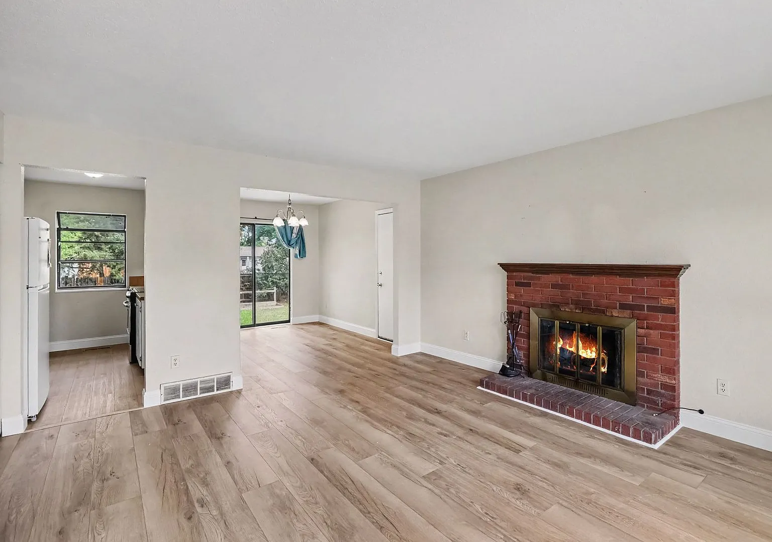 Updated 4-Bedroom Home in Village East Available Now! — Photo 3
