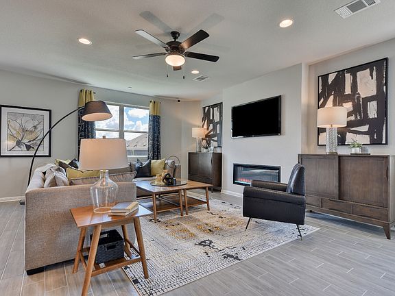 4th image of 12409 Zanyatta Pl