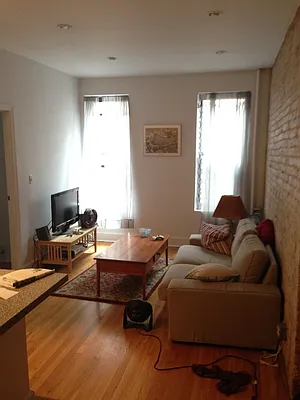 Rented by (Legacy) NY Quality Living Uptown | media 11