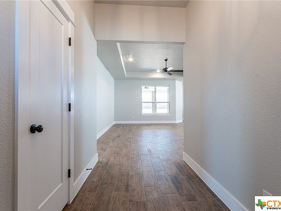 5th image of 8403 James Herrings Way