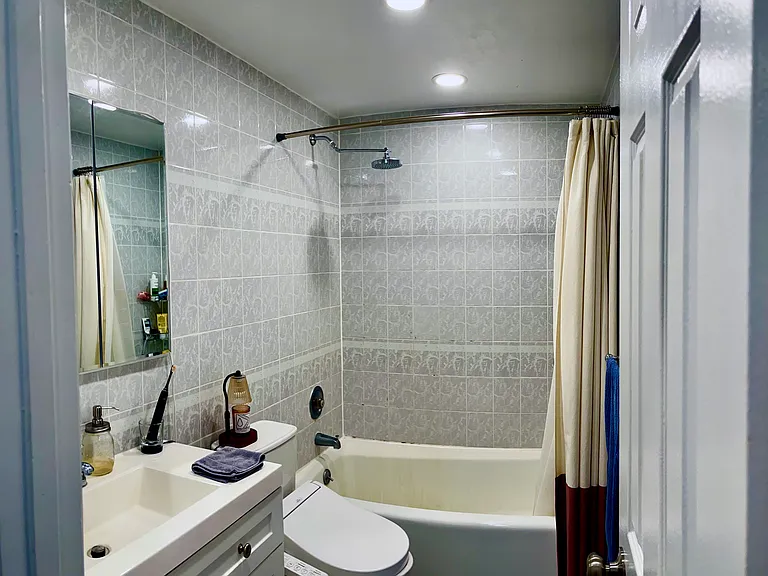 407 Pacific St #1 — Photo 39