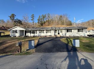 388 Colvin Branch Rd, Oil Springs, KY 41238