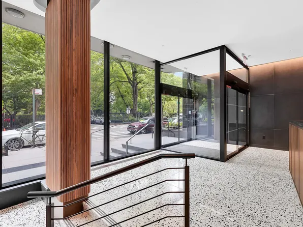 230 East 15th Street 8N image 9 of 10