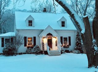 734 Hillview Ct, Lewiston, NY 14092