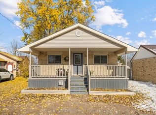 208 Victoria Ave E, South Huron, ON N0M1M0