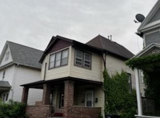 542 10th St, Niagara Falls, NY 14301
