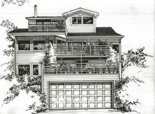 2440 Montana Cir W, Seattle, WA 98199