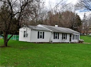 69 Millbrook Rd, Meriden, CT 06450