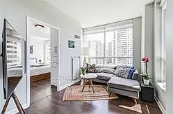 500 Sherbourne St #1004 — Photo 16