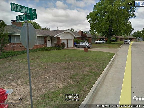 3rd image of 1206 Avondale Dr