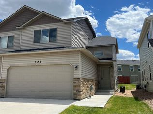 522 Foxtail Pl, Wiggins, CO 80654