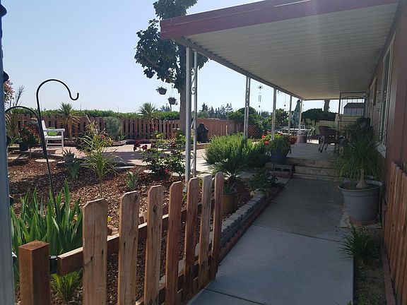 3rd image of 2400 W Midvalley Ave Space D3