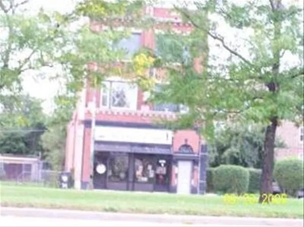 6942 S Stony Island Ave, Chicago, IL 60649